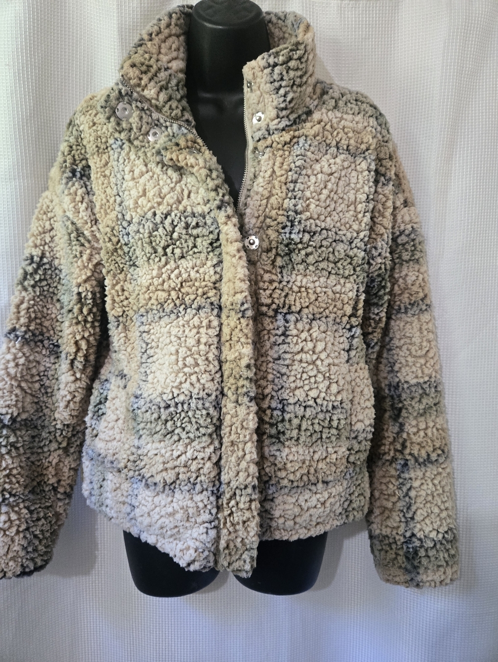 Thread & Supply Plush Sherpa Jacket in Cream and Gray Plaid